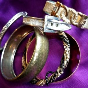 Lot of bracelets jewelry wear or repair lot rescue box vintage to new